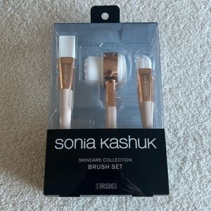 Sonia Kashuk skincare collection brush set